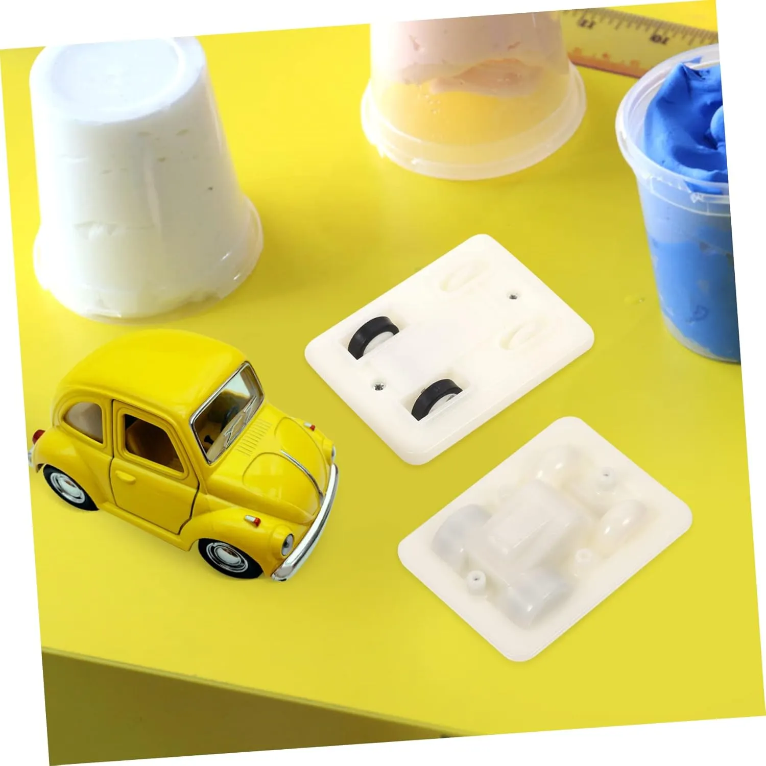 16 Pcs Pull Back Base Accessories Tiles Truck Accessories Base Model Pullback Cart White Plastic Blank