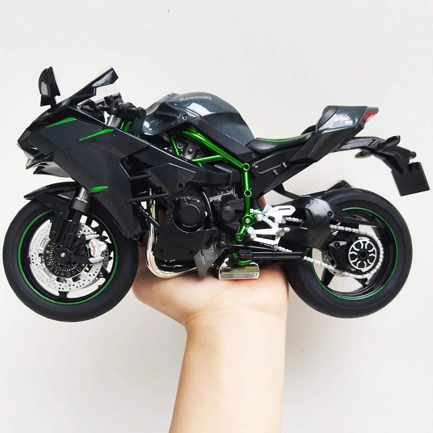1:9 Motorcycle Model for Kawasaki Ninja H2 Metal Die-cast Motorcycle Model No Assembly Required Mini Finished Moto Gift for Adult（Black）