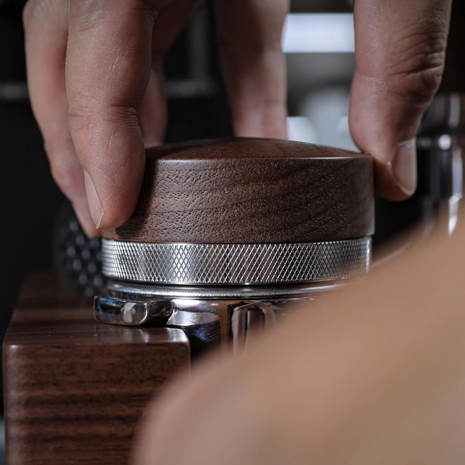51.5mm Espresso Distributor for La Pavoni Post Millenium Models Wooden Coffee Distribution Tool Adjustable Depth Stainless Steel Espresso Leveler