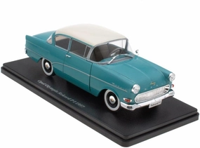 - Collectible Miniature car 1/24 Compatible with Opel Olympia Rekord PI - 1957 - OP002