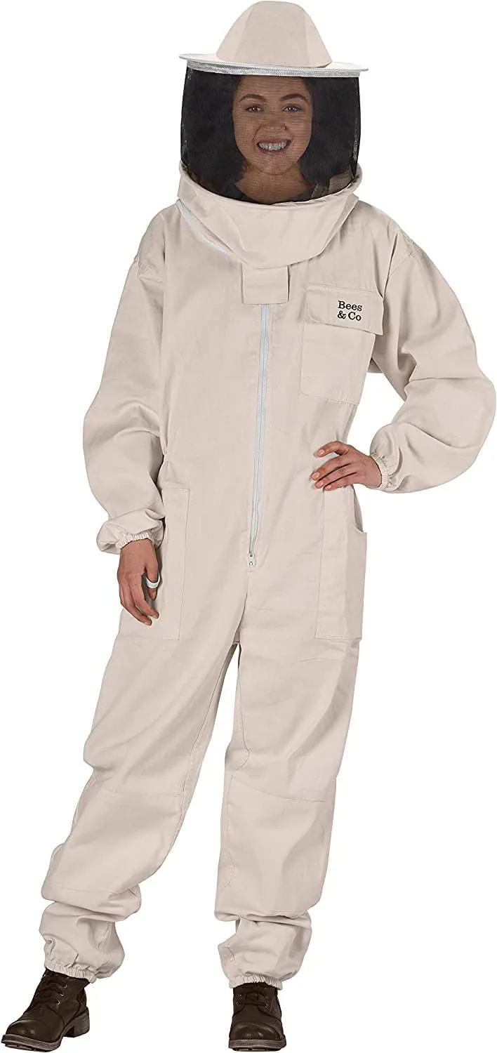 Bees & Co U73 Natural Cotton Beekeeper Suit with Round Veil