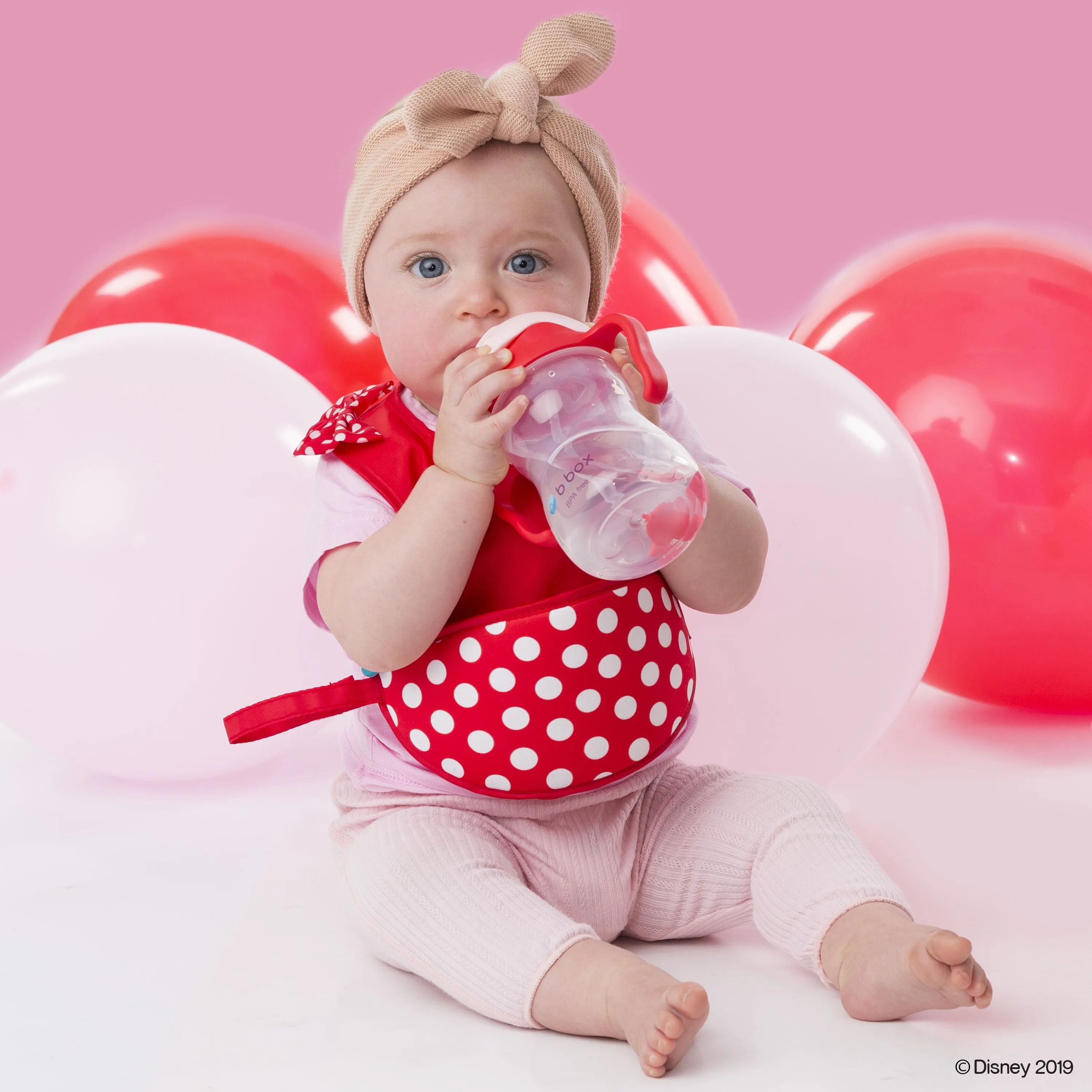 Disney - Minnie Mouse travel bib   flexible spoon