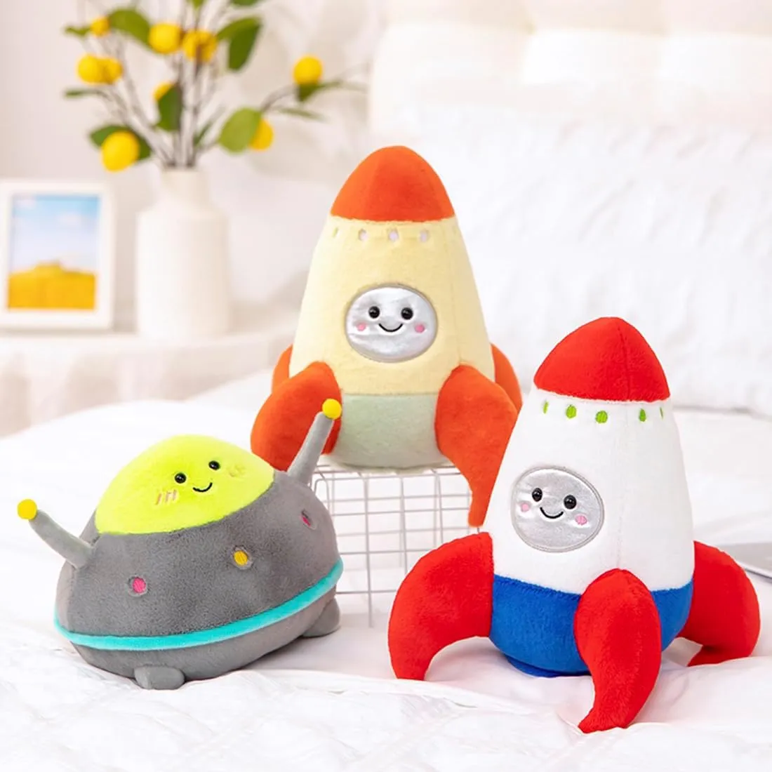 ELAINREN Cartoon Space Rocket Plush Toy Ultra-Soft Shuttle Stuffed Pillow Kawaii Space Mission Ship Plushie Saturn Rocket Dolls Gift/10.6''