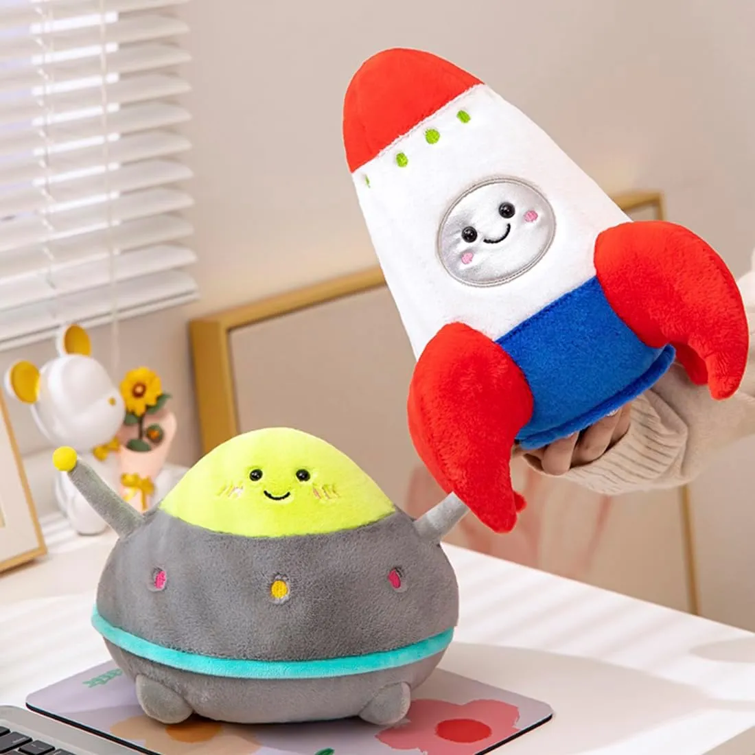 ELAINREN Cartoon Space Rocket Plush Toy Ultra-Soft Shuttle Stuffed Pillow Kawaii Space Mission Ship Plushie Saturn Rocket Dolls Gift/10.6''