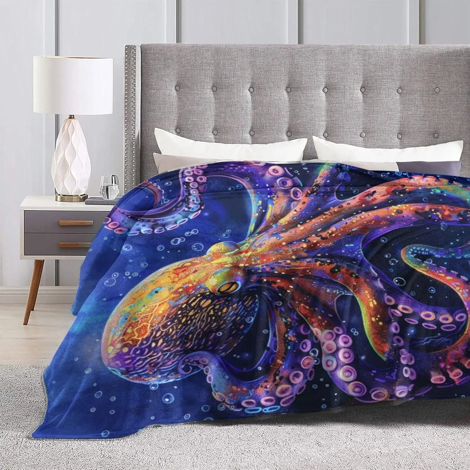 Funny Octopus Blanket for Woman Purple Octopus Throw Blanket Octopus Decor Stuff Merch Cozy Fuzzy Warm Soft Plush Flannel Fleece Lightweight Bedding Ocean Animals Gifts for Girls Kids Boy 50"X40"