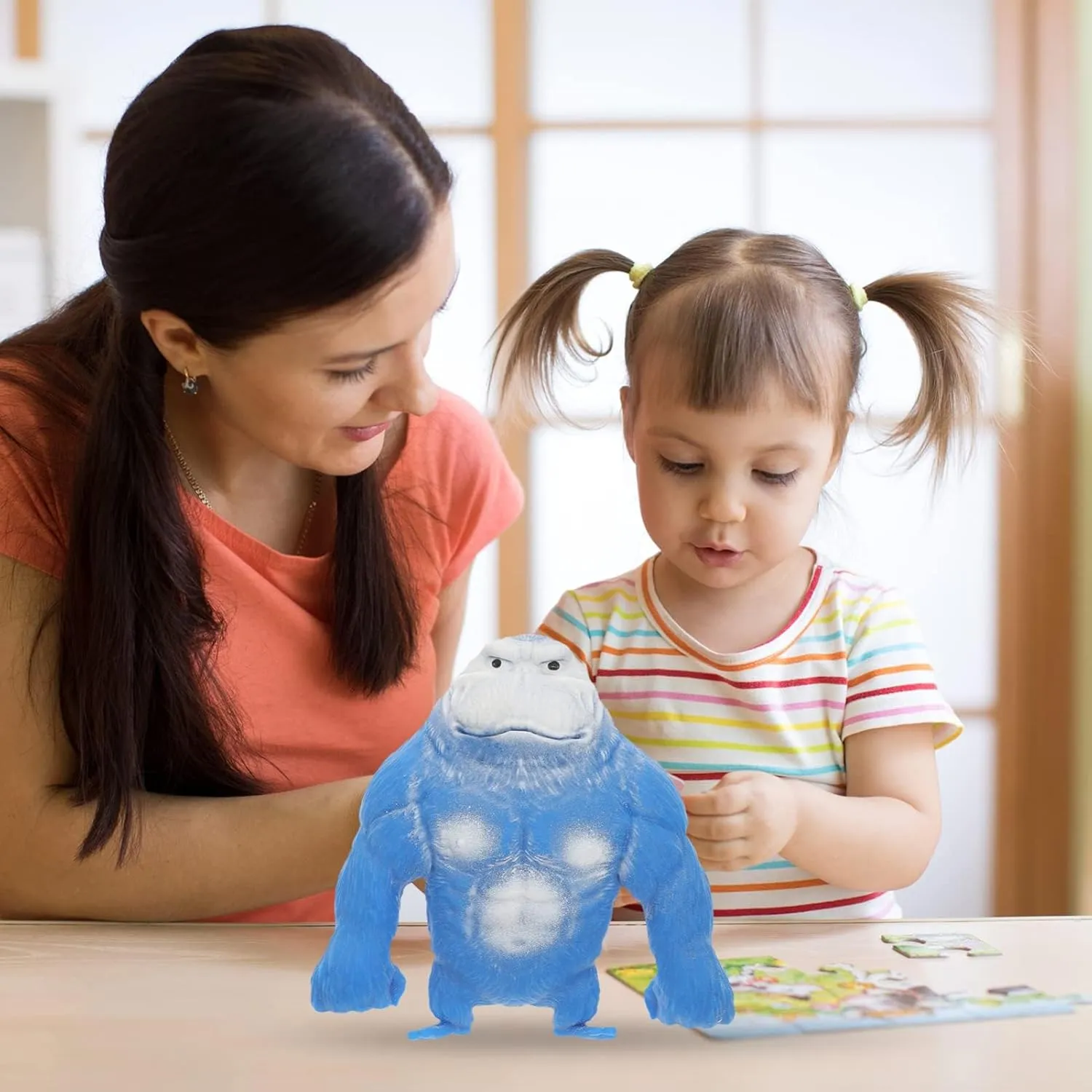 Funny Splat Gorilla Stress Relief Toys Gorilla Squeeze Toy,Cute Gorilla Man Sensory Stress Toy Reduce Irritability for All Ages （Blue）