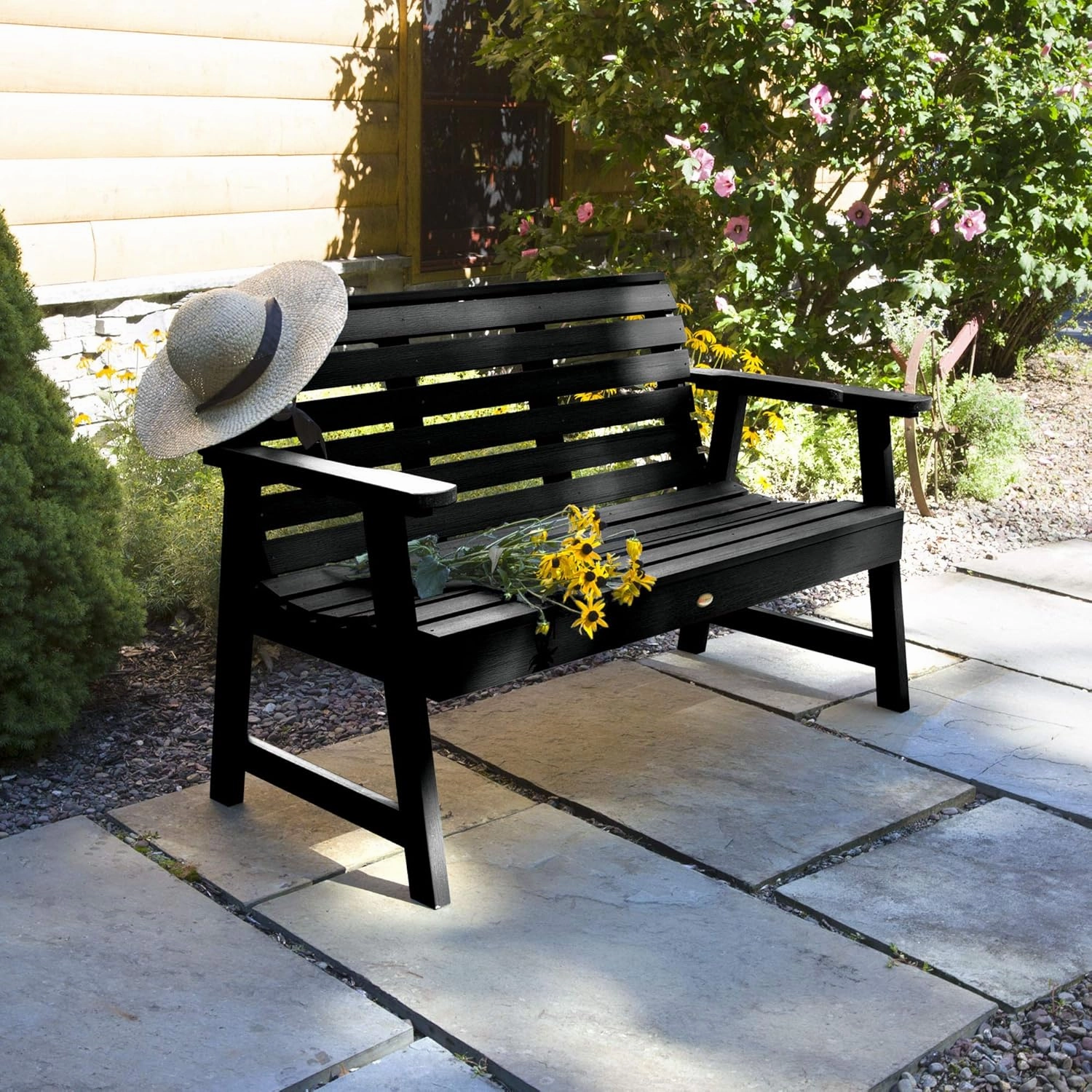 Highwood AD-BENW4-BKE Weatherly Garden Bench, 4 Feet, Black