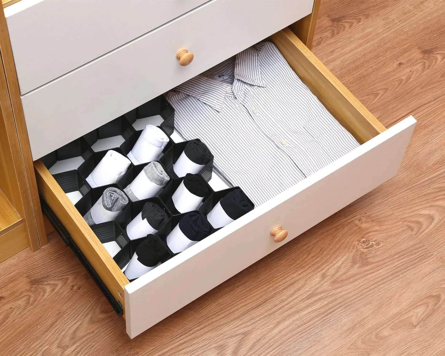 Honeycomb drawer organizer and divider, underwear, socks, tie sorter, office supplies and sundry sorting 32 pieces (Black)