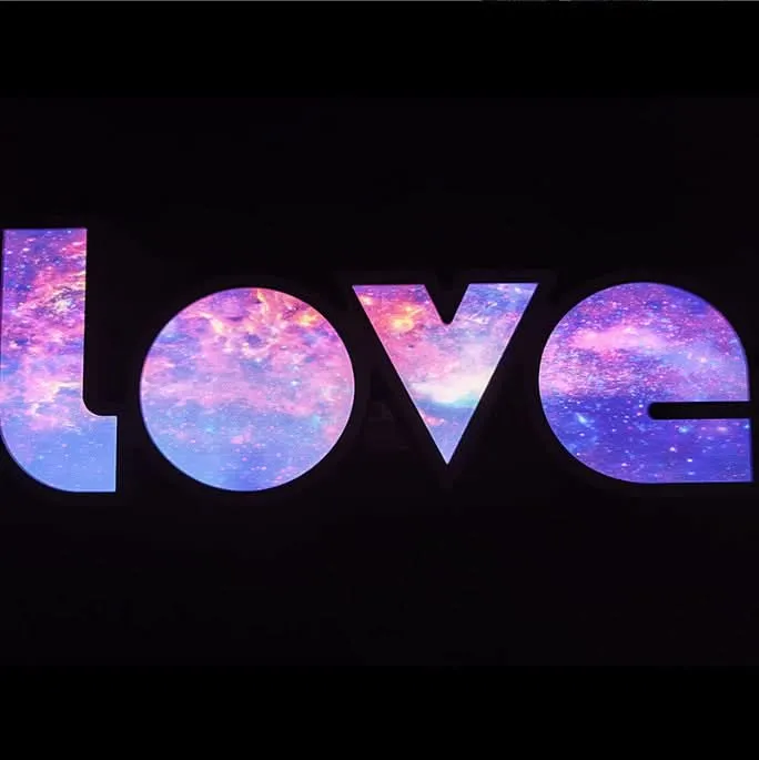 LED LOVE Light Box – Romantic Decor