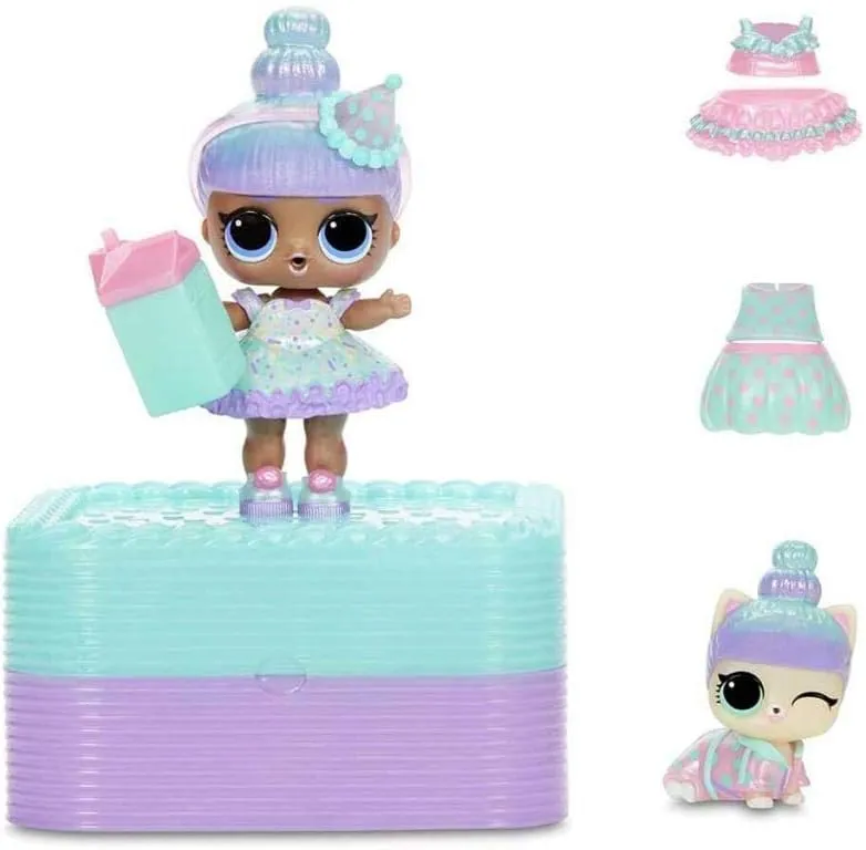LOL Surprise Deluxe Present with Limited Edition Doll, and Pet, Teal - Adorable Fashion Doll and Colorful Accessories in Giftable Packaging - Birthday Present for Girls Age 4-15 Years