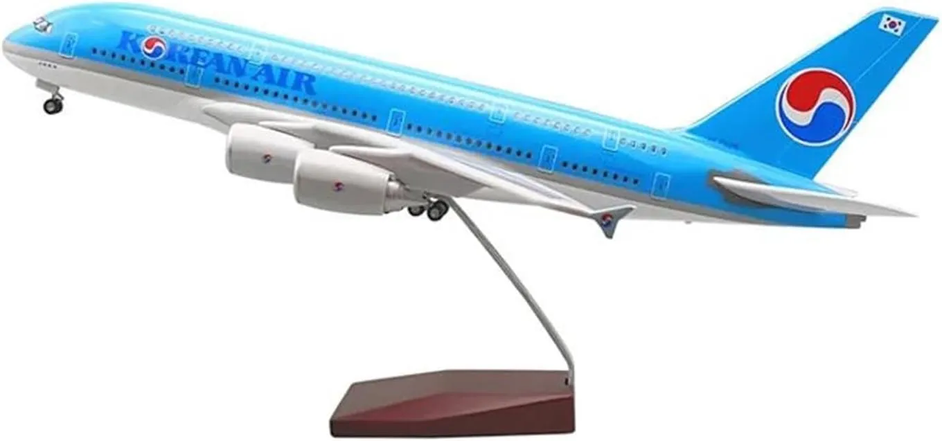 Metal Aircraft Model 1:160 Scale for Airbus A380 Korean Aircraft Model Die-Casting Machine Souvenir Decoration Collected Static Display Aviation Enthusiasts(with Light)