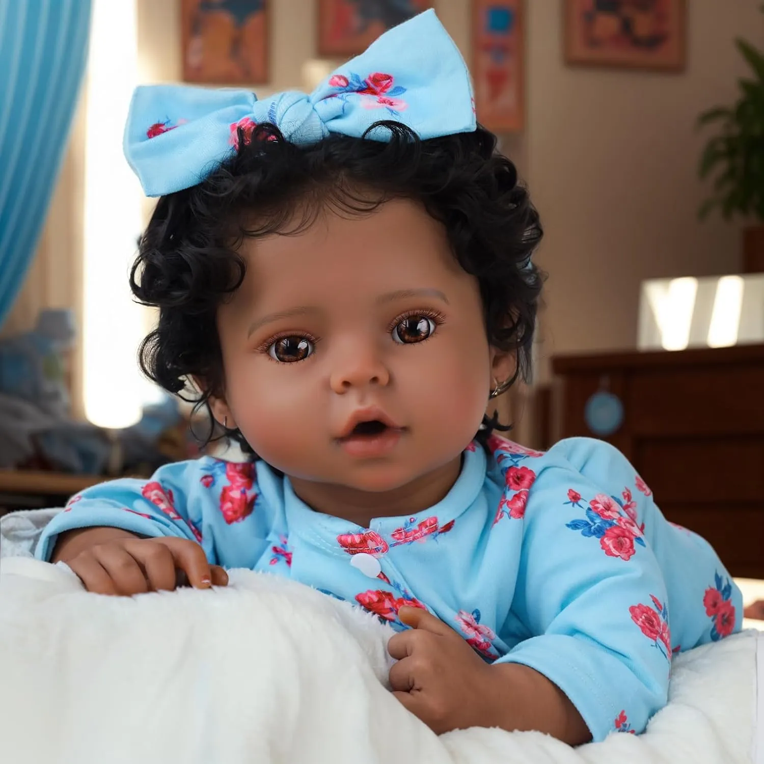 SCOM Lifelike Reborn Black Girl - 20 Inch African American Newborn Baby Girl, Real Life Baby Dolls with Weighted Soft Cloth Body for Kids Age 3  