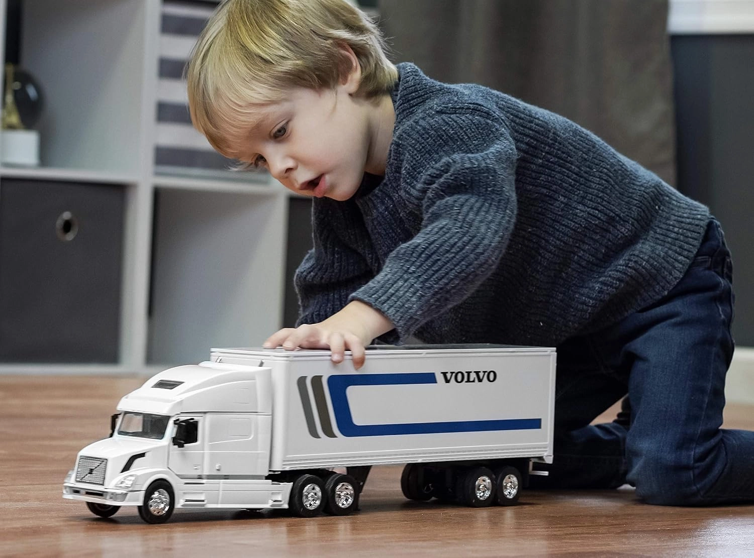 Volvo VN-780 Tractor Trailer Play Toy Truck Vehicle for Kids, Volvo Design, with Functions, Pre Built Semi, Realistic Look and Openable Doors Great Gift for Children